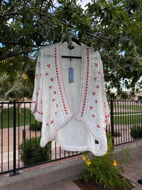 Tolani Karma Kimono-Style Embroidered Jacket Size Large NWT